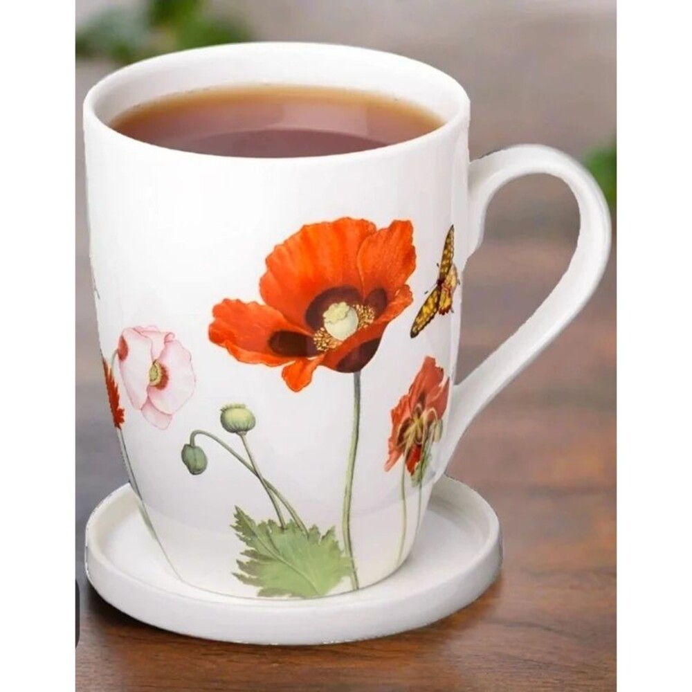 Beautiful McIntosh Poppies Mug